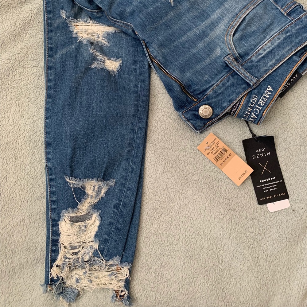 NWT American Eagle Power Fit Jeans - 10 short